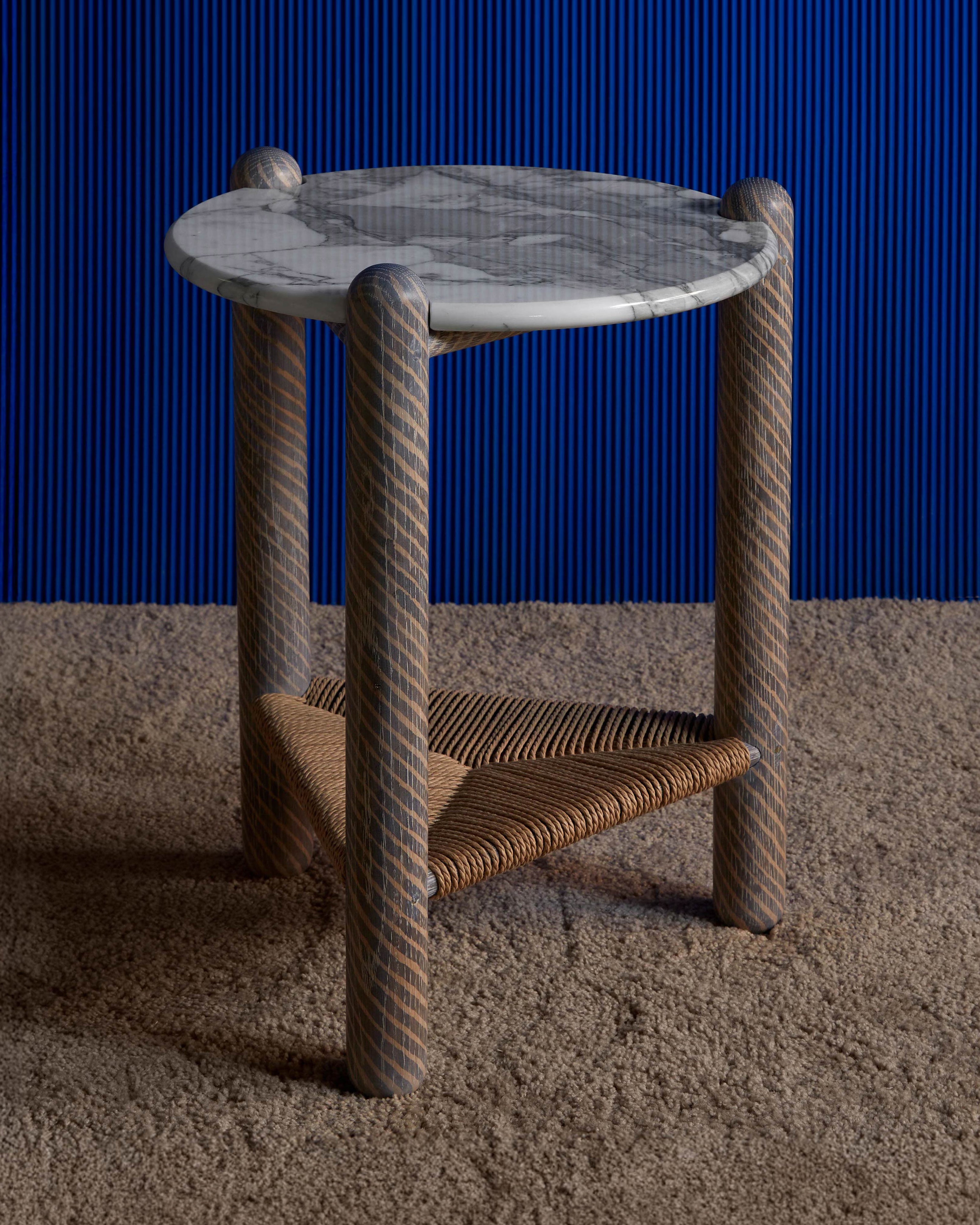 15" OXALINO™ Captain's Side-Table - Solid Oak