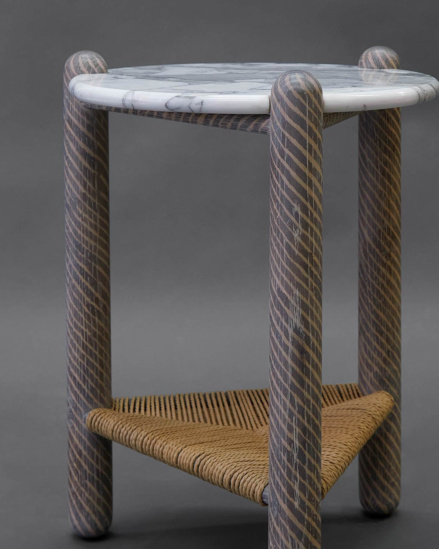 15" OXALINO™ Captain's Side-Table - Solid Oak