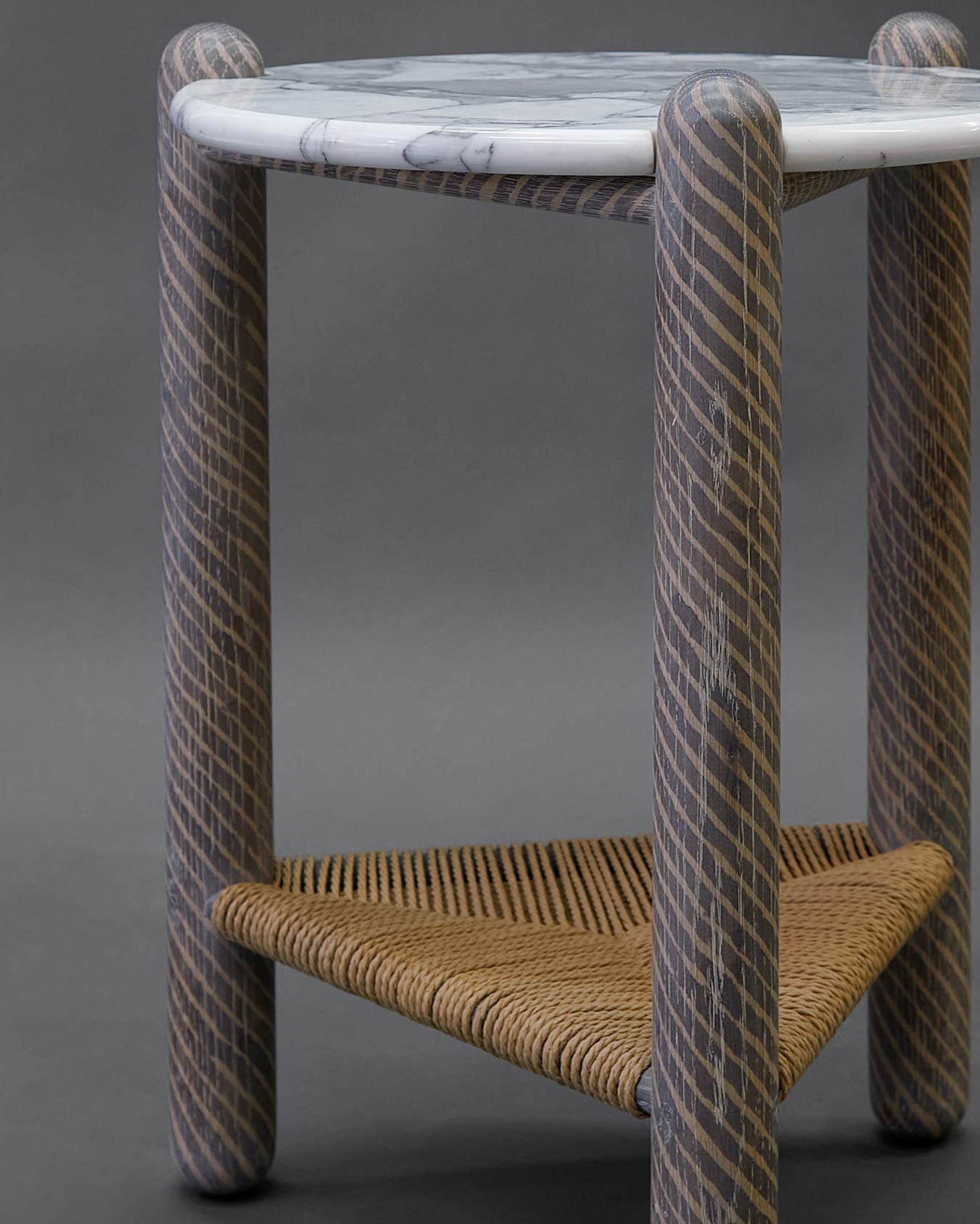 15" OXALINO™ Captain's Side-Table - Solid Oak